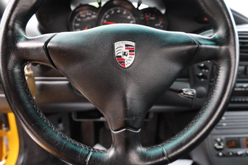 Used 2001 Porsche Boxster image 16