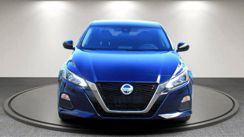 Used 2021 Nissan Altima 2.5 SR image 2