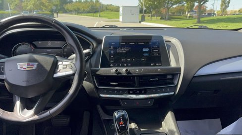 Used 2021 Cadillac CT5 Luxury w/ Cold Weather Package image 17