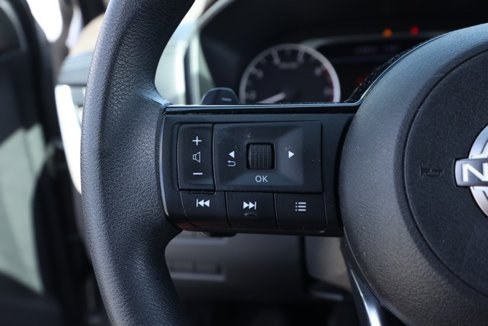 Used 2022 Nissan Altima 2.5 SV image 26