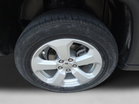 Used 2019 Jeep Compass Latitude w/ Popular Equipment Group image 23