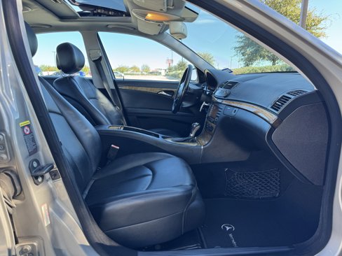 Used 2007 Mercedes-Benz E 350 Sedan image 33