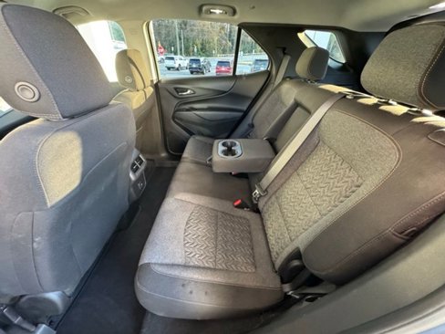 Used 2023 Chevrolet Equinox LT image 16