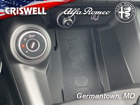New 2024 Alfa Romeo Tonale Veloce w/ Active Assist Package image 29