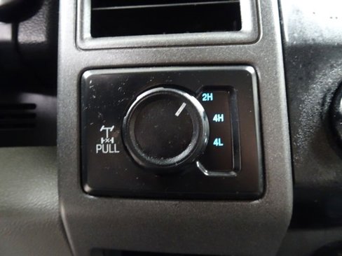 Used 2020 Ford F250 XL w/ Power Equipment Group image 31