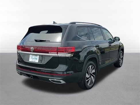 Used 2024 Volkswagen Atlas SE image 6
