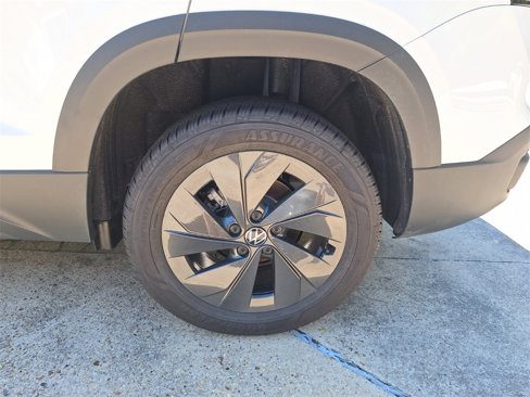 New 2025 Volkswagen Taos S image 23