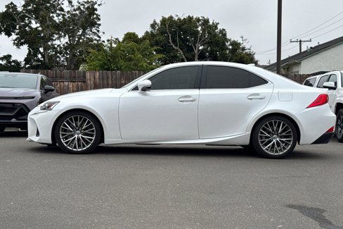 Used 2018 Lexus IS 300 F Sport image 8