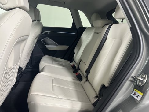 Used 2022 Audi Q3 2.0T Premium Plus w/ Premium Plus Package image 21