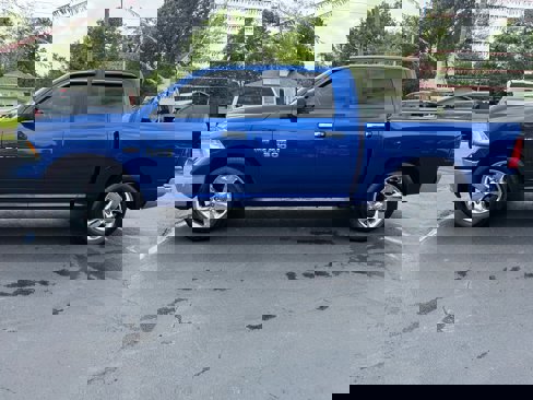 Used 2017 RAM 1500 Big Horn image 4