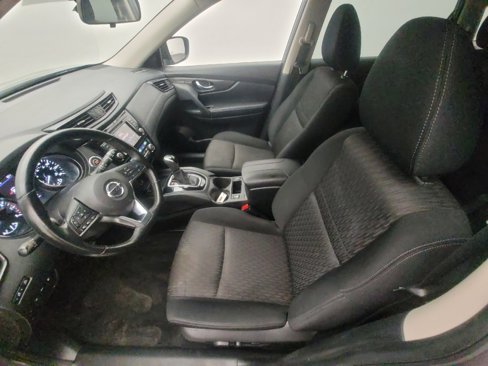 Used 2019 Nissan Rogue SV w/ Premium Package image 17