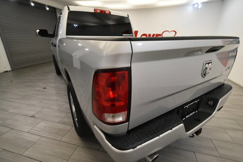 Used 2018 RAM 1500 Express w/ Express Value Package image 3