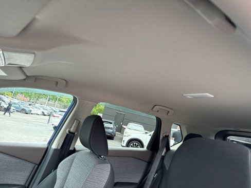 Used 2021 Nissan Rogue S image 21