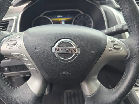 Used 2018 Nissan Murano SV image 27