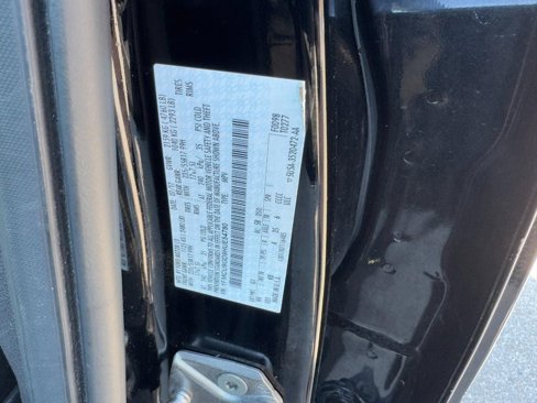 Used 2017 Ford Escape SE w/ SE Cold Weather Package image 23