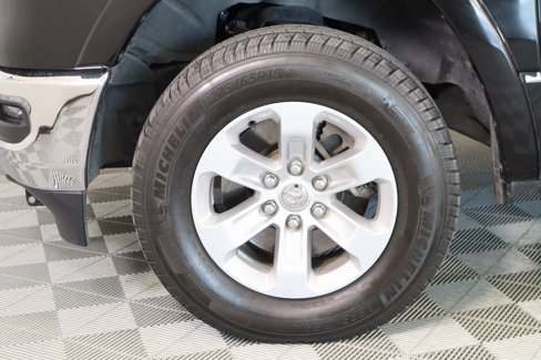 Used 2019 RAM 1500 Laramie image 18