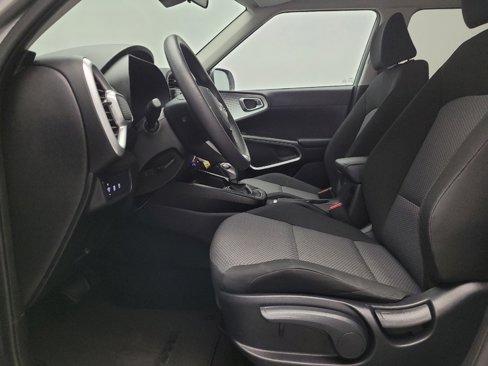 Used 2023 Kia Soul LX w/ Option Group 015 image 17