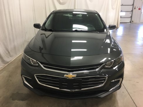 Used 2018 Chevrolet Malibu LS w/ LPO, Convenience Package 1 image 9