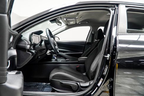 Used 2021 Hyundai Elantra SEL w/ Convenience Package image 31