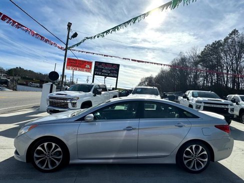 Used 2014 Hyundai Sonata SE w/ Premium Package 04 image 4