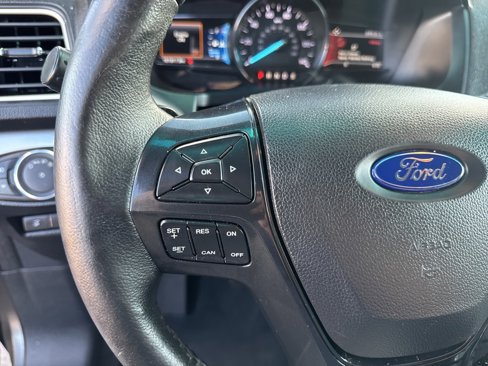 Used 2017 Ford Explorer XLT w/ Equipment Group 202A image 55