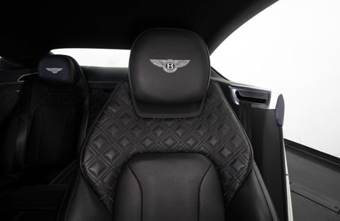 Used 2020 Bentley Continental GT V8 image 21