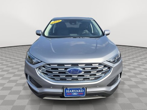 Used 2024 Ford Edge Titanium image 2