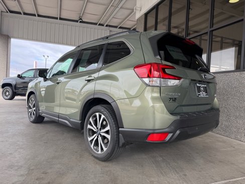 Used 2019 Subaru Forester Limited image 32