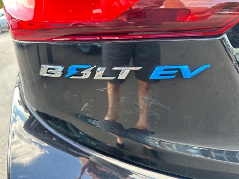 Used 2017 Chevrolet Bolt Premier image 11
