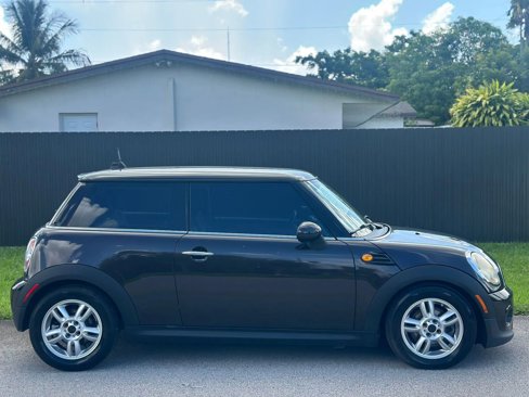 Used 2013 MINI Cooper Hardtop image 3