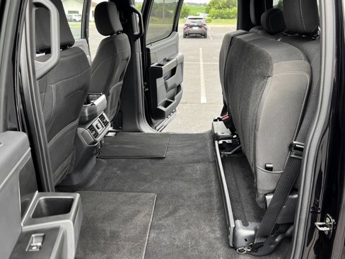 Used 2024 Ford F150 XLT image 18
