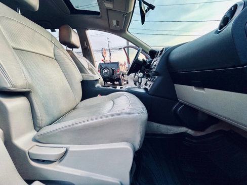 Used 2012 Nissan Rogue SL image 30