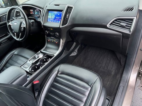 Used 2019 Ford Edge SEL w/ Equipment Group 201A image 16