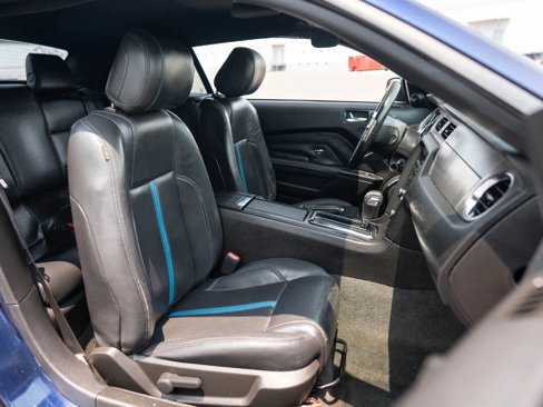 Used 2012 Ford Mustang GT Premium image 18