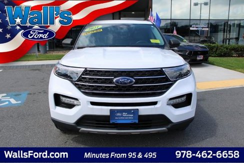 Certified 2021 Ford Explorer XLT w/ Equipment Group 202A image 2