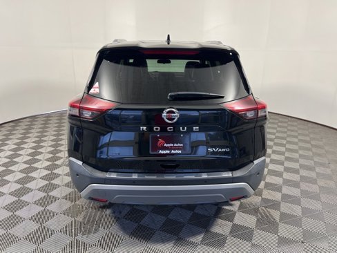Used 2021 Nissan Rogue SV w/ Premium Package image 5