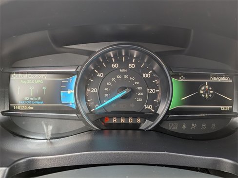 Used 2017 Ford Explorer XLT w/ Equipment Group 202A image 12