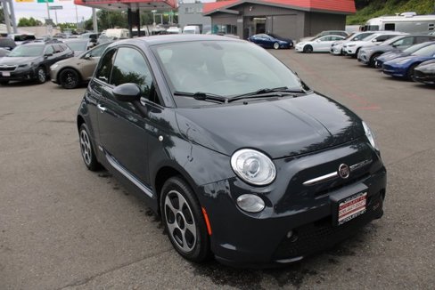 Used 2018 FIAT 500 e image 1