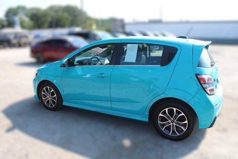 Used 2020 Chevrolet Sonic LT w/ Convenience Package image 12
