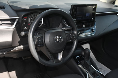 Used 2022 Toyota Corolla LE image 8