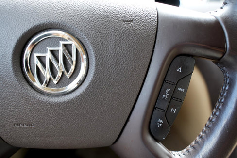 Used 2012 Buick Enclave Premium image 35