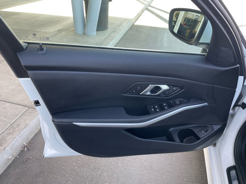 Used 2025 BMW 330i xDrive Sedan image 15