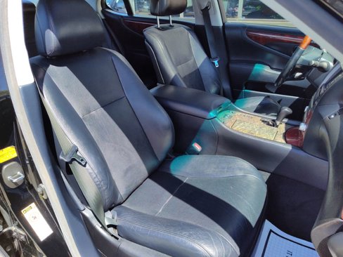 Used 2011 Lexus LS 460 AWD image 17