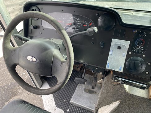 Used 2007 Ford E-350 and Econoline 350 Super Duty image 15