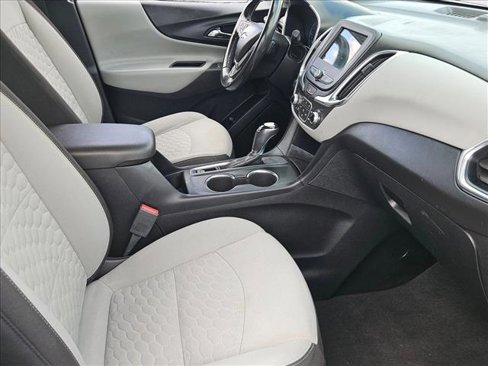 Used 2019 Chevrolet Equinox LT image 20