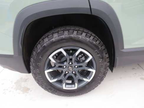 New 2026 Chevrolet Equinox ACTIV image 10