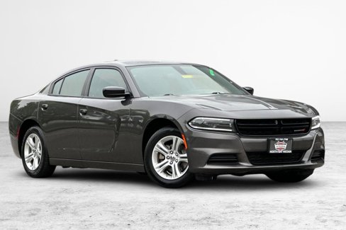 Used 2023 Dodge Charger SXT image 2