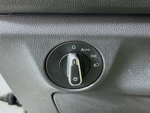 Used 2021 Volkswagen Jetta S w/ Driver Assistance Package image 17