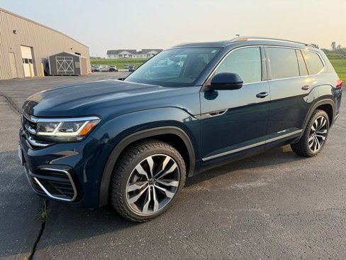 Used 2022 Volkswagen Atlas SEL Premium image 1