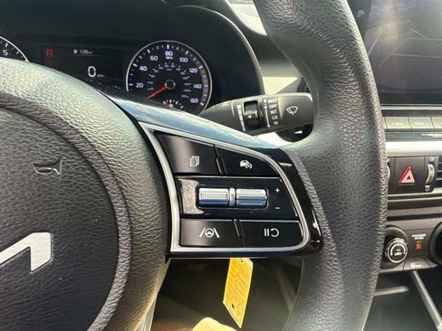 Used 2023 Kia Forte LXS w/ LXS Technology Package image 28